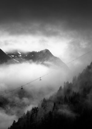 Penkenbahn Mayrhofen Schwarz Weiß Nebel